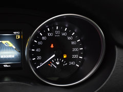 2017款 红标 2.0T 手动四驱精英型