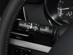 2017款 红标 2.0T 手动四驱精英型