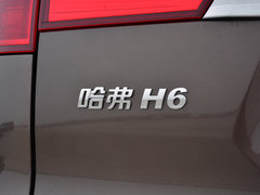 2017款 红标 2.0T 手动四驱精英型