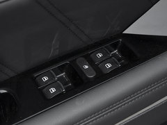 2017款 红标 2.0T 自动两驱精英型