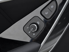2017款 红标 2.0T 自动两驱精英型