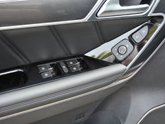 2017款 蓝标 2.0T 手动两驱精英型