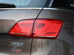 2017款 蓝标 2.0T 手动两驱精英型