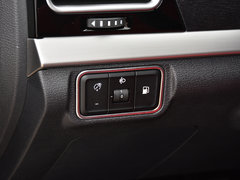2017款 蓝标 2.0T 自动两驱精英型