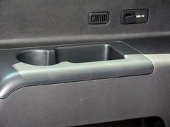 2017款 1.5T 手动精英型