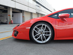 2017款 Huracán RWD Spyder