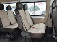 2017款  2.4L商务型短轴中顶11/12座4G69S4N