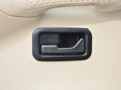 2017款  2.4L商务型短轴中顶11/12座4G69S4N