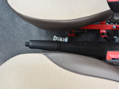 2017款  2.4L商务型短轴中顶11/12座4G69S4N