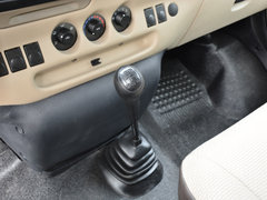 2017款  2.4L商务型短轴中顶11/12座4G69S4N