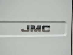 2017款  2.4L商务型短轴中顶11/12座4G69S4N