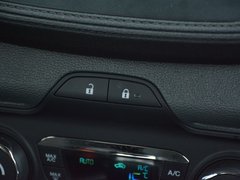 2017款 1.5L 自动时尚型 幸福版