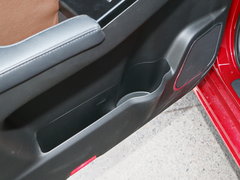 2017款 2.0L 手动舒适型