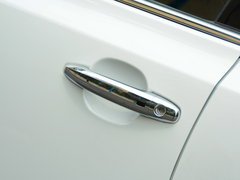 2017款 1.5T 手動尊貴型