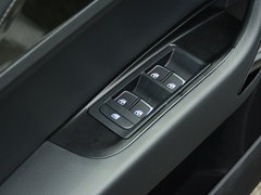 2017款 1.5T 手动尊贵型