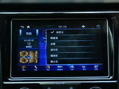 2017款 1.5T 手動尊貴型