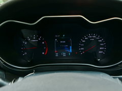 2017款 1.5T 手動尊貴型