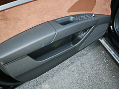2017款 A8L 45 TFSI quattro领先精英版