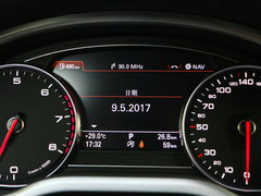 2017款 A8L 45 TFSI quattro领先精英版