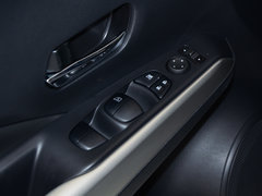 2017款 1.5L CVT智领版