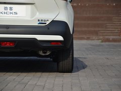 2017款 1.5L CVT智领版