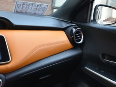2017款 1.5L CVT智领版