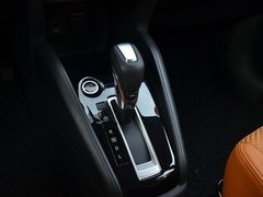 2017款 1.5L CVT智领版