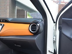2017款 1.5L CVT智领版