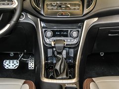 2017款 1.3T 自动尊贵型