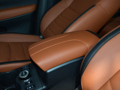2017款 2.5L CVT 至尊版4WD