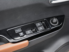 2017款 1.6L 宜家豪华型