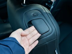 2017款 S 2.0T 豪华运动版