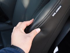 2017款 S 2.0T 豪华运动版
