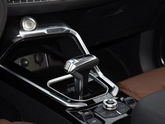 2017款 全新 蓝标 2.0T 自动两驱智尚型