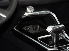 2017款 全新 蓝标 2.0T 自动两驱智尚型