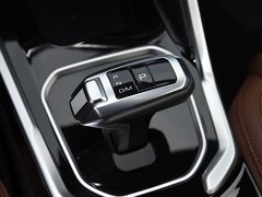 2017款 全新 蓝标 2.0T 自动两驱智尚型