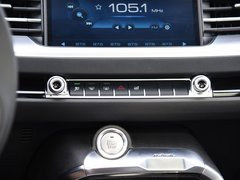 2017款 全新 蓝标 2.0T 自动两驱智尚型