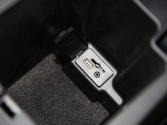2017款 全新 蓝标 2.0T 自动两驱智尚型