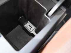 2017款 全新 蓝标 2.0T 自动两驱智尚型
