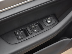 2018款 红标 运动版 1.5T 手动两驱精英型
