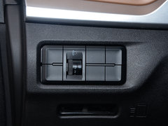 2017款 1.6L 宜商经济型