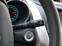2017款 1.5L 手动酷炫互联型