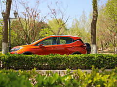 2017款 1.5L 手動酷炫互聯(lián)型