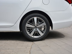 2017款 1.6T 自动旗舰型TOP