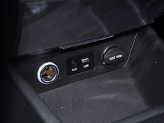 2017款 1.8L 自动尊贵型DLX