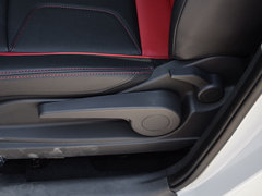 2017款 蓝标 1.5L AMT尊贵型