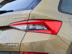 2017款 TSI330 5座两驱标准版