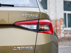 2017款 TSI330 5座两驱标准版