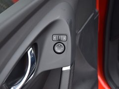 2017款 1.2T 兩驅(qū)時尚版