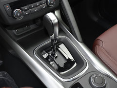 2017款 2.0L 四驱尊贵版